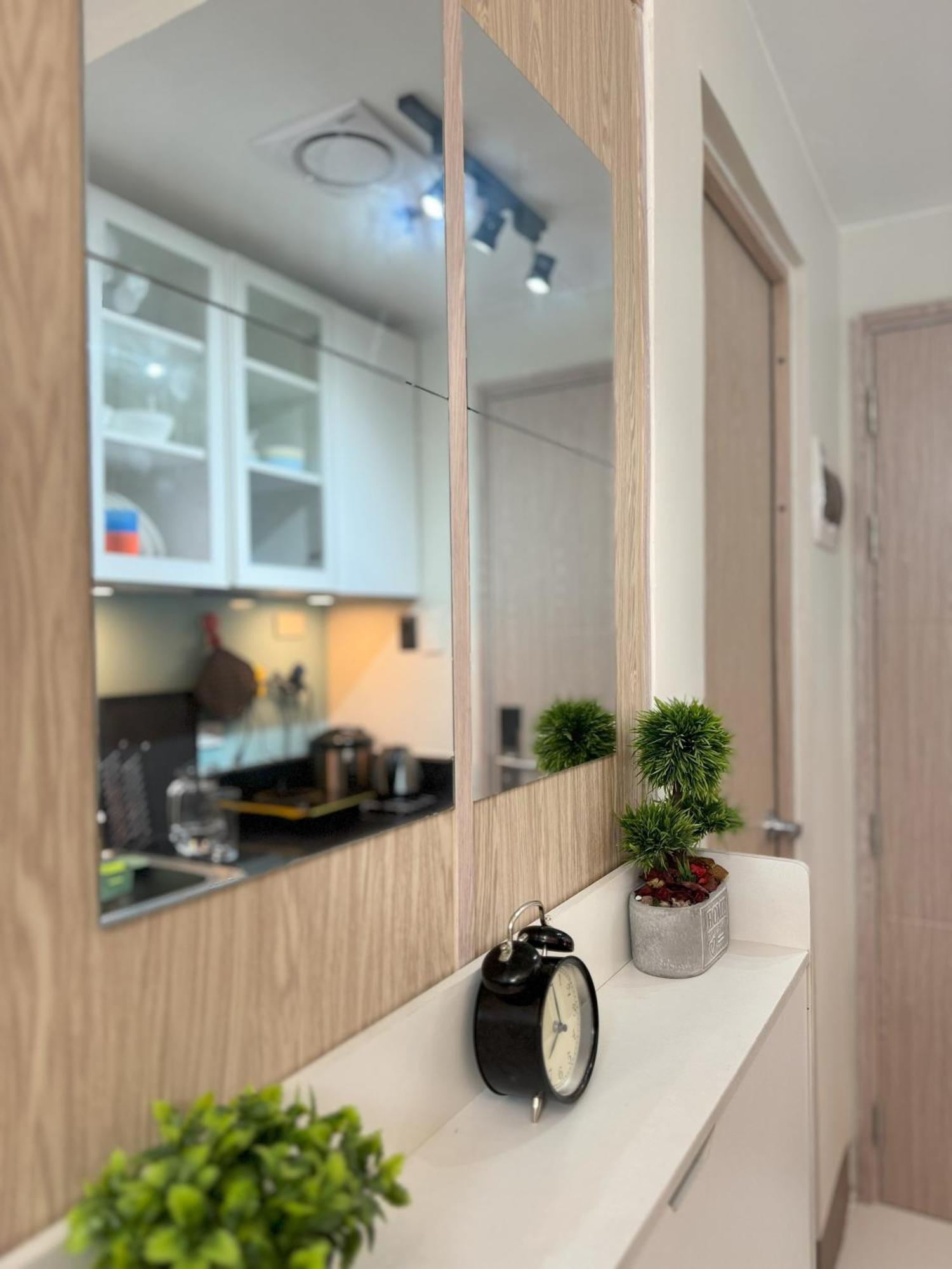 Casa Salcedo - Field Residences Paranaque City Экстерьер фото